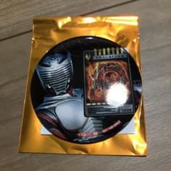 仮面ライダー龍騎 缶バッジのサムネイル