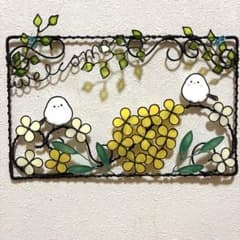 ワイヤークラフト シマエナガと小花のプレート - メルカリ