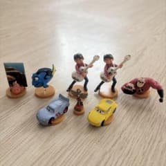 ディズニー ピクサー ミニフィギュア 7種セット - メルカリ