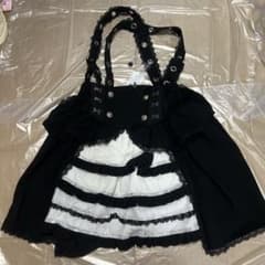 限定出品♡DimMoire 夢纏うサスペンダースカート Black×White - メルカリ