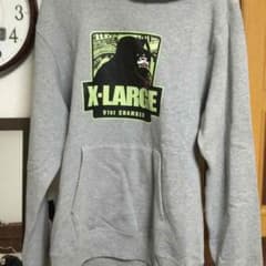 ラージ パーカーのサムネイル