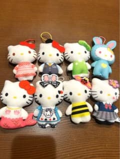 【美品】ハローキティ マクドナルド　ぬいぐるみ 8 点セットのサムネイル