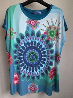 Desigual 半袖 Tシャツ 花柄 Lサイズのサムネイル