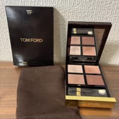 TOM FORD アイ カラー クォード 31 スール サーブルのサムネイル