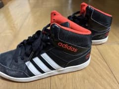 adidas ハイカットシューズ 黒/赤　23.5センチのサムネイル