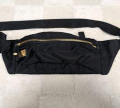 【中古】ナイロンボディバッグ ORSETTOオルセット ブラックのサムネイル