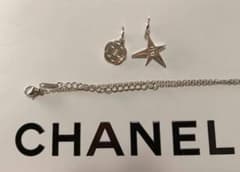 CHANEL正規品2025チャームシルバーミニカメリア＆コメット(ネックレス付)のサムネイル