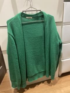 しまむら　ニット　カーディガン　グリーン　緑のサムネイル