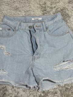 WEGO STANDARD ダメージデニムショートパンツ XSのサムネイル