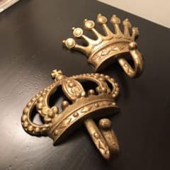 壁掛けフック 王冠タイプ (金属製 2個セット)のサムネイル
