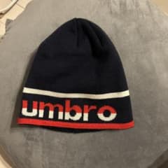 UMBRO ニット帽 ビーニー ネイビーのサムネイル