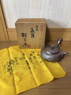 萬古焼 紫泥 急須 清水酔月 萬古焼 紫泥 急須 清水酔月 - メルカリ