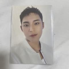 SEVENTEEN ミンギュ UVカットパーカー　トレカのサムネイル
