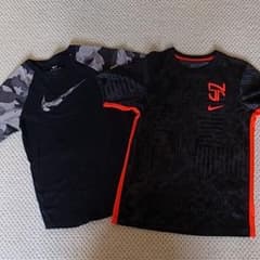 ぱーこ様専用★NIKE★男児Tシャツ2枚と短パンのサムネイル