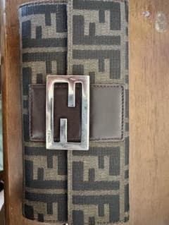 Fendi 財布のサムネイル