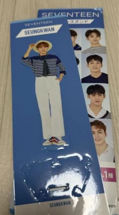 SEVENTEEN スングァン　ペーパースタンドのサムネイル