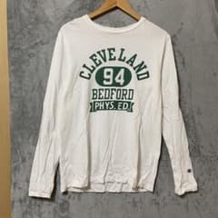 【L2697】Champion ロンT サイズL ホワイトのサムネイル