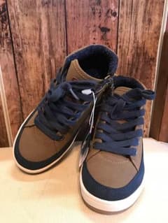 【EMI様専用】ZARA kidsシューズのサムネイル