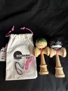 けん玉 2本セット+巾着袋,予備紐2セット付き - メルカリ