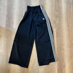 adidas サテン ワイドレッグ トラックパンツのサムネイル