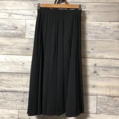 専用！　　黒 プリーツスカートのサムネイル