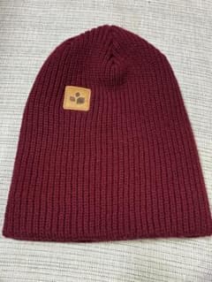 ニット帽 ワインレッド レザーパッチのサムネイル