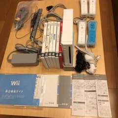Wii 本体　ゲームソフト　ウィー　手渡し可のサムネイル