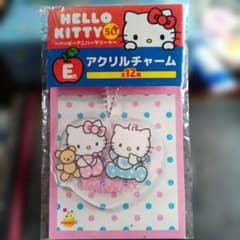 ハローキティ 50周年 アクリルチャーム 全12種 - メルカリ