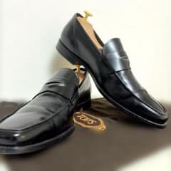 【TOD'S サイズ9 】トッズ ローファー ブラック サイズ27.5のサムネイル
