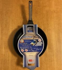 ベルフィーナライトプレミアムフライパン26cm(ガス火専用)のサムネイル
