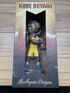 Kobe Bryant ボブルヘッド 2025/8/8ドジャースタジアム配布 - メルカリ