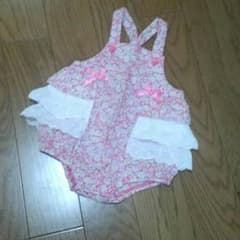 売り切れましたm(_ _)mbebe70小花柄ロンパースのサムネイル