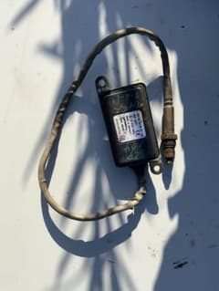 NOX SENSOR a0101539528 ベンツ　純正　状態未確認 NOX SENSOR a0101539528 ベンツ 純正 状態未確認 - メルカリ
