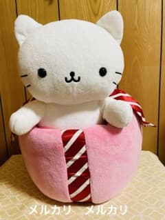 にゃんにゃんにゃんこ にゃんこ プレゼントクッション - メルカリ