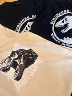 恐竜プリント Tシャツ 家族3枚セットのサムネイル