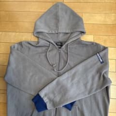 当選品！Marlboro✖️FREAK’S STOREコラボフルジップパーカーのサムネイル