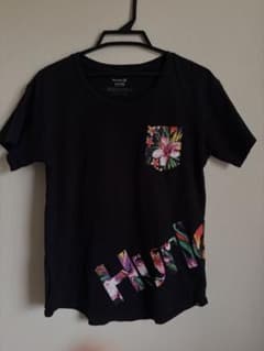 Hurley Tシャツ ブラック 花柄ロゴのサムネイル