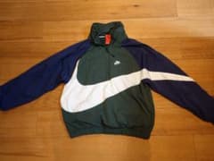 NIKE　アノラックパーカー　ビッグスウォッシュのサムネイル