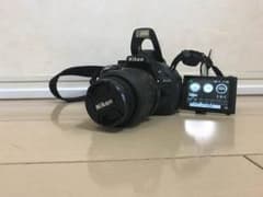 ニコン  D5200のサムネイル