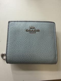 COACH 二つ折り財布 ライトブルーのサムネイル