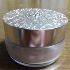 お値段交渉OK コスメデコルテ　フェイスパウダー11のサムネイル