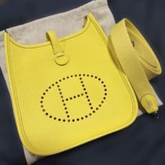 のあ様HERMES ミニエヴリン 16 リモンチェロ B刻印 tpm エルメス のあ様HERMES ミニエヴリン 16 リモンチェロ B刻印 tpm エルメス