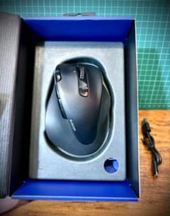ワイヤレス8ボタンマウス エレコム EX-G PRO M-XGL50MBSKBKのサムネイル