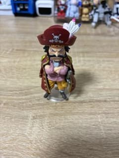 ワンピース ワーコレ　ロジャー　フィギュアのサムネイル