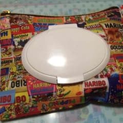 ハリボー  ポケットウエットティッシュカバーのサムネイル