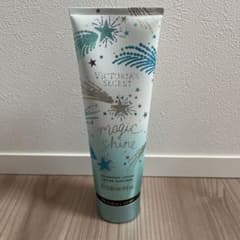 VICTORIA’S SECRETのサムネイル