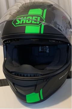 SHOEI フルフェイスヘルメットのサムネイル