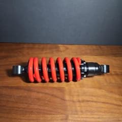 KITACO リアショックアブソーバー (レッド) グロム(JC61/75) KITACO リアショックアブソーバー (レッド) グロム(JC61/75) - メルカリ