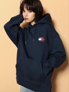 TOMMY JEANS プルオーバーパーカー ネイビー