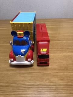 トイストーリートラックとトミカトラックセットのサムネイル